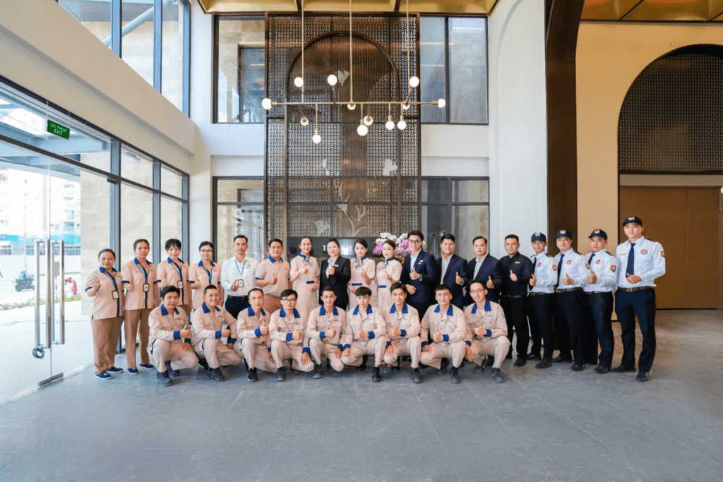 Đội ngũ quản lý Masterise Property Management.